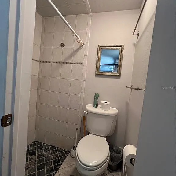10502 Laburnum Dr — Photo 14