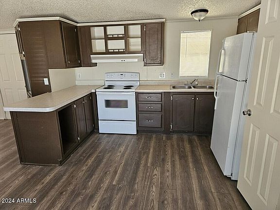 3rd image of 2292 N Ironwood Drive #72