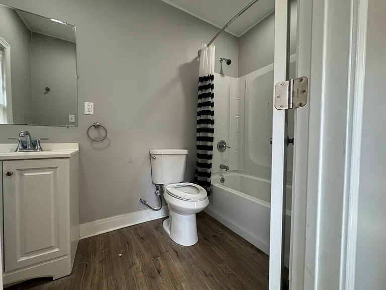 454 N Main St #3 — Photo 10