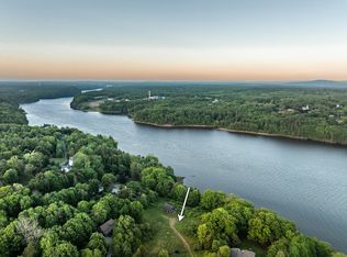 50 Pleasant St, Hampden, ME 04444