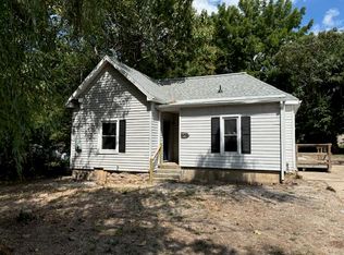 2136 N Washington Ave, Springfield, MO 65803