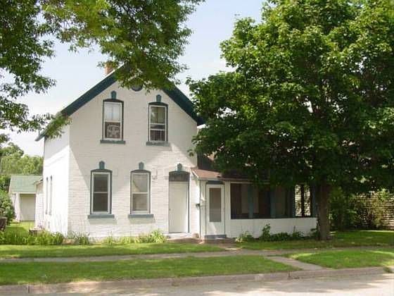 1st image of 107 Mankato Ave