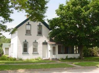 107 Mankato Ave, Winona, MN 55987