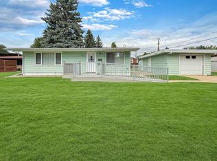 2508 1st Ave SW, Minot, ND 58701