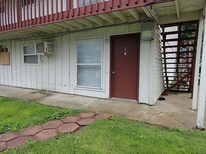 1st image of 15402 Bellaire Ave APT I