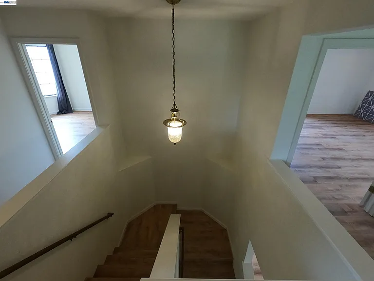 19179 Alpha Ct — Photo 21