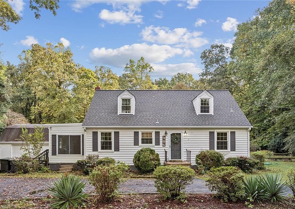 1st image of 406 Wilkinson Dr