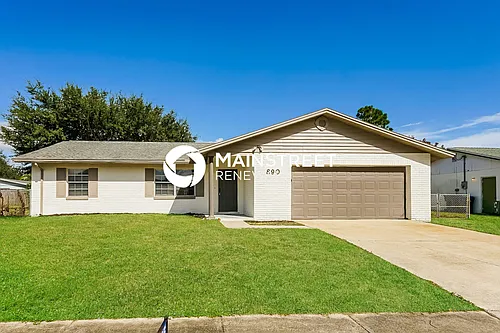 890 Cynthia Dr Photo 1