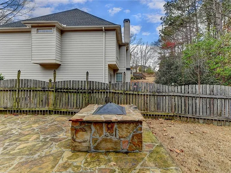 2213 Hamilton Mill Pkwy — Photo 55