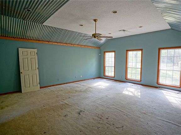 5th image of 15777 Post Oak Rd
