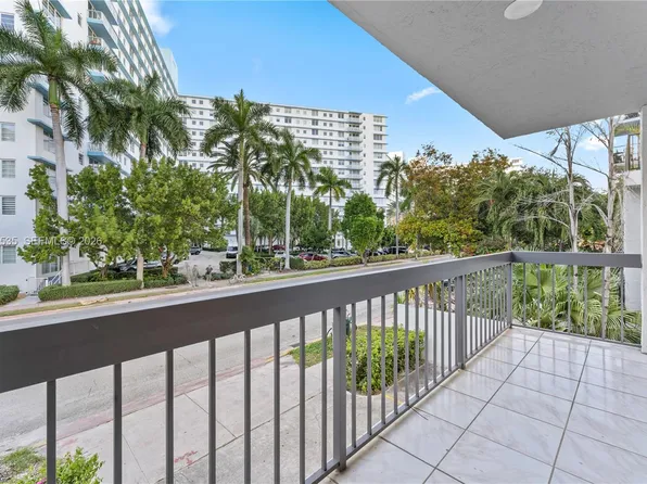 833 West Ave APT 201, Miami Beach, FL 33139