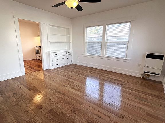 3rd image of 343 W 16th St