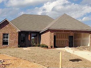 403 Greenfield Ridge Dr, Brandon, MS 39042