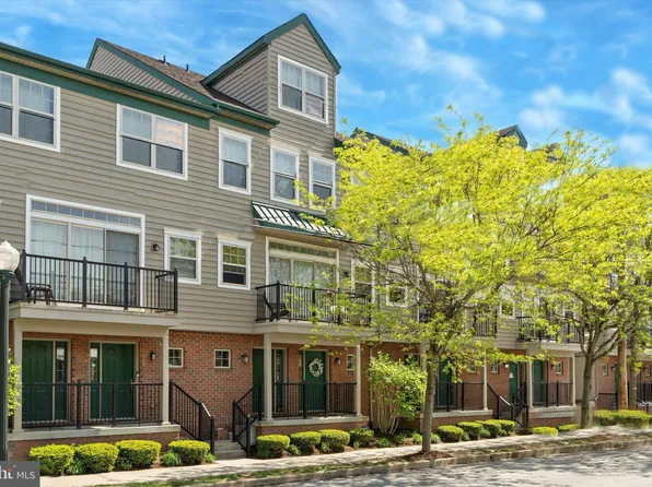 324 Jefferson Ave #25, Downingtown, PA 19335