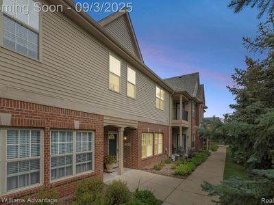 11864 Farmington Rd, Livonia, MI, 48150