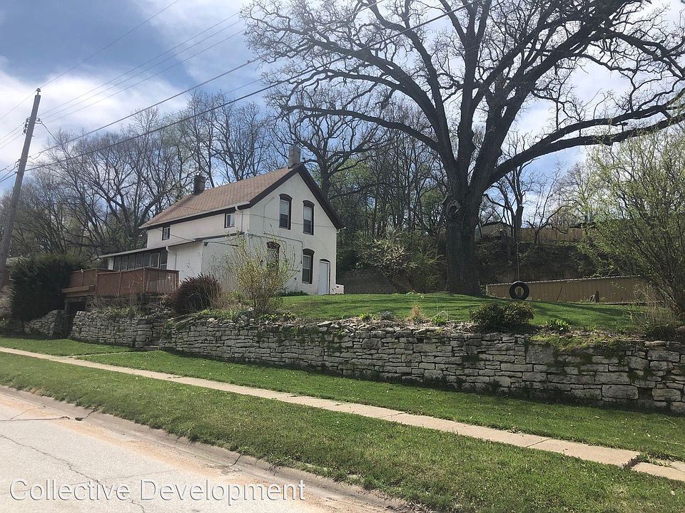 1st image of 304 N 10th St