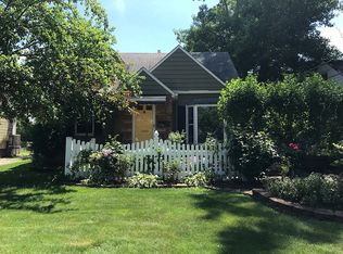 24203 Knickerbocker Rd, Bay Village, OH 44140