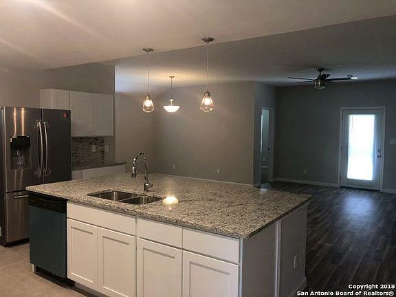 5th image of 6571 Beech Trail Dr