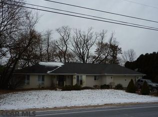 1001 Oak Ridge Ave, State College, PA 16801