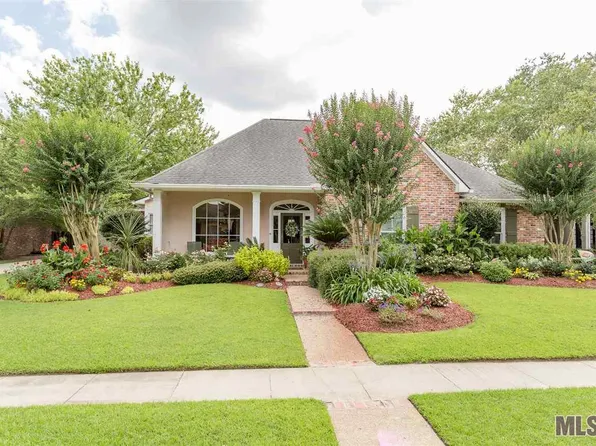 19236 N Trent Jones Dr, Baton Rouge, LA 70810