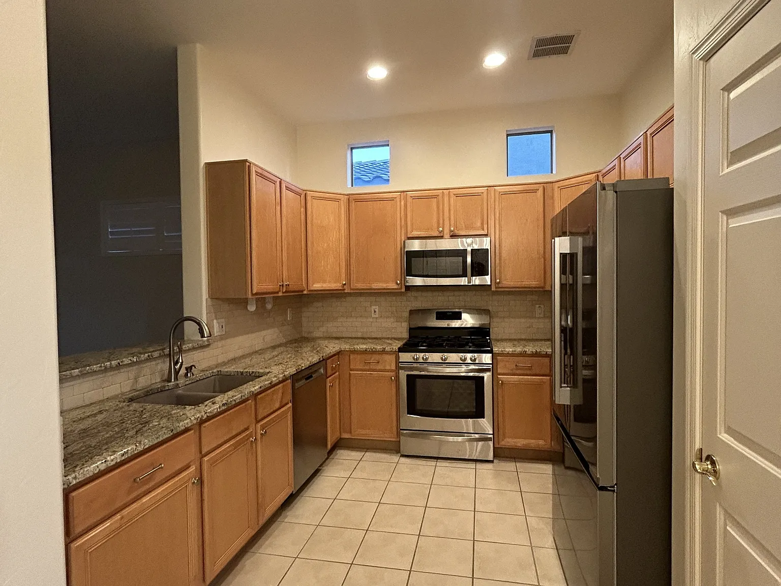 PM25-001 / 5102 North Pinnacle Point Dr — Photo 2