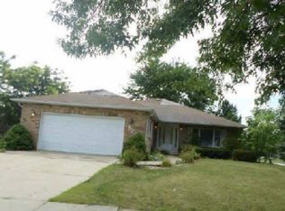603 Jaquays St, Lockport, IL 60441