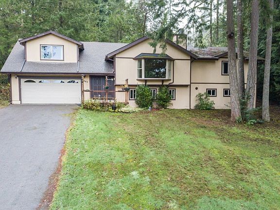 2nd image of 1643 NW Vasquez Way