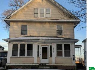 1700 Douglas St, Sioux City, IA 51105