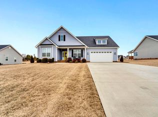 217 Little Man Dr, Boiling Springs, SC 29316