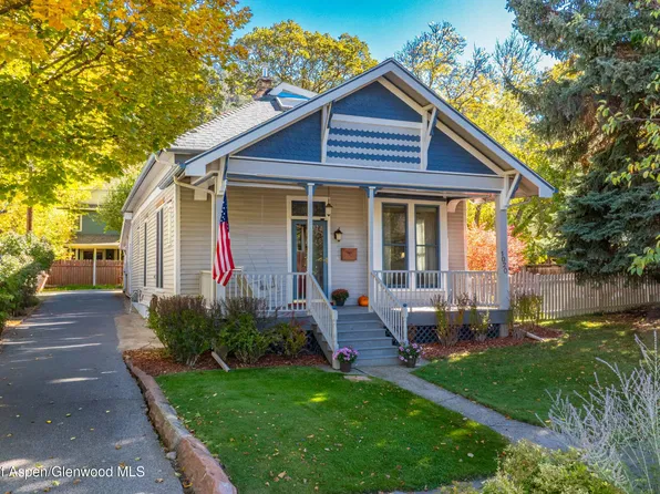 1020 Blake Ave, Glenwood Springs, CO 81601