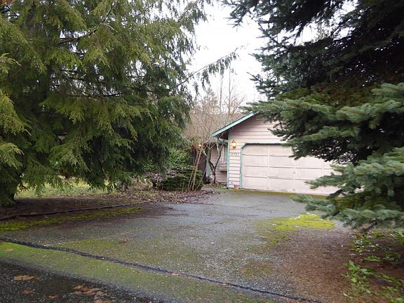 3rd image of 15723 88th Avenue Ct E