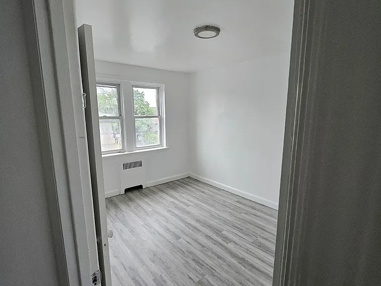 225 N Penn St — Photo 8