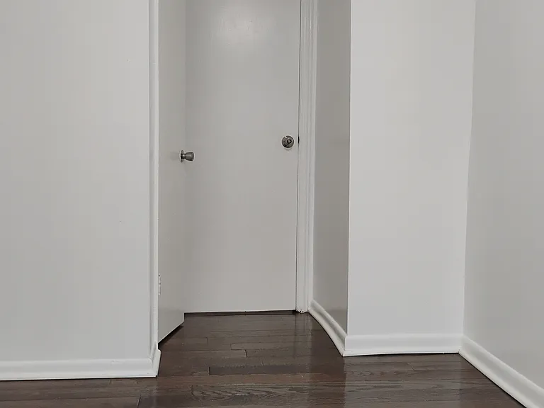 497 Tremont Ave #3 — Photo 7