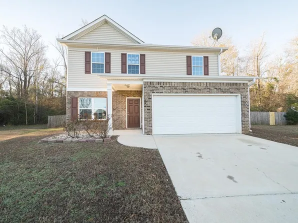 2 Brentwood Dr, Phenix City, AL 36869