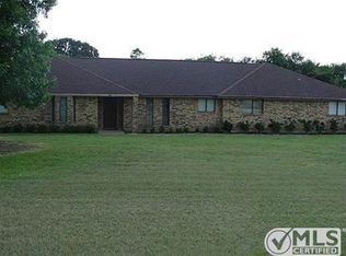 1601 E Farmers Rd, Seagoville, TX 75159