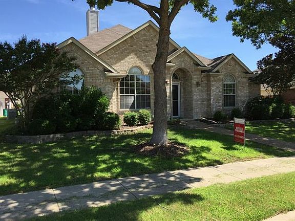 2nd image of 1217 Marina Ct