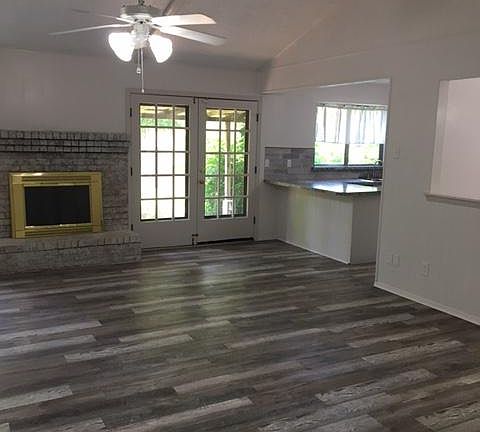 5th image of 1609 Kingsbridge Dr