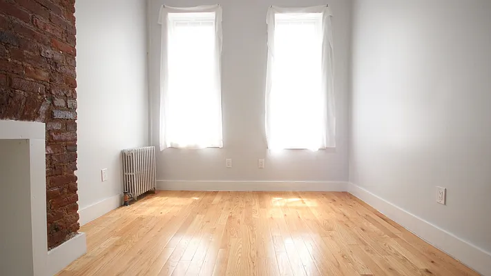 Rented by Nooklyn NYC LLC | media 2