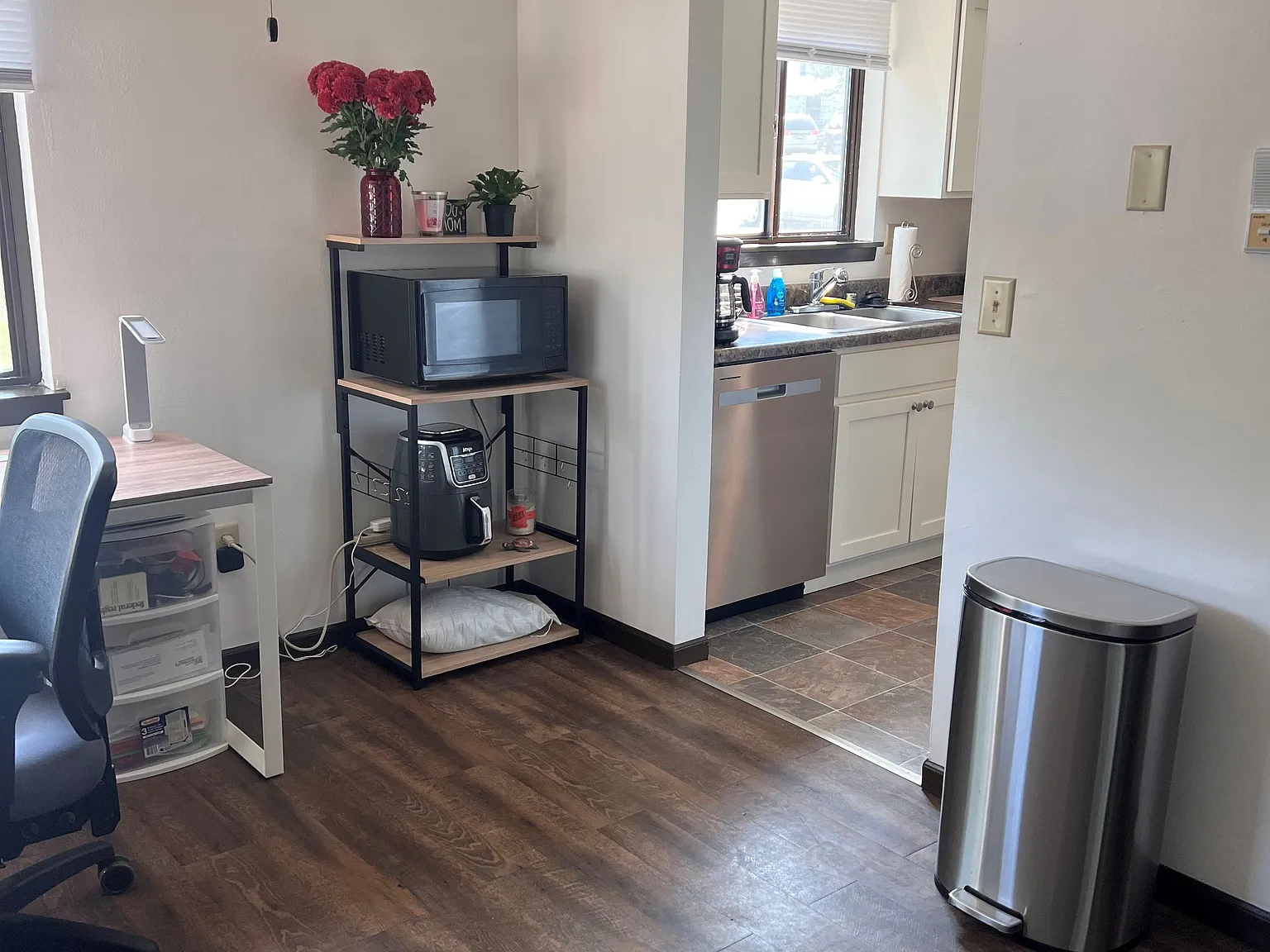 1 bed, 800 sqft, $1,195 — Photo 4
