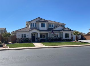 2290 E Crimson Ridge Dr, St George, UT 84790