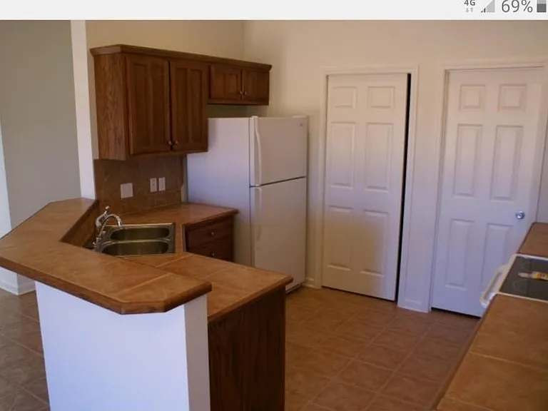 4416 King Rd — Photo 9