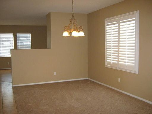 3rd image of 28356 Millbrook Pl