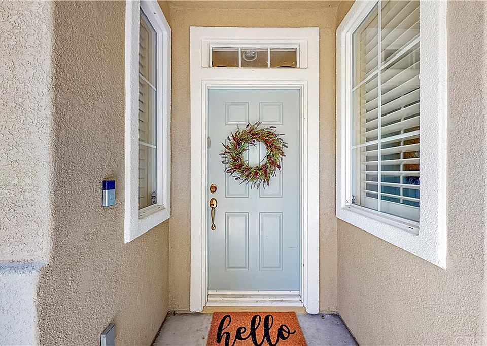 1st image of 24153 Gardenia Ct #106