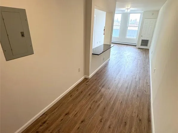 315 Main St APT 3, Poughkeepsie, NY 12601