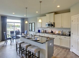 1610 Tamarack Rd, Shakopee, MN 55379