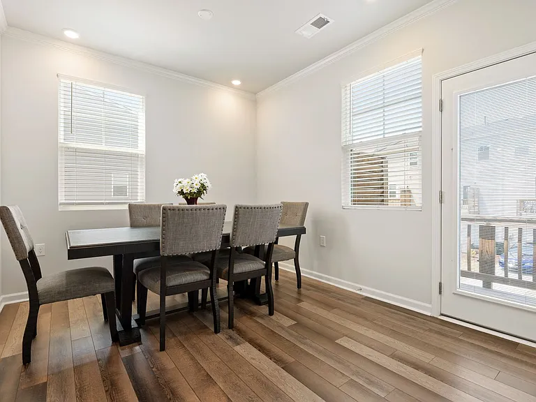 2500 Chert Ln — Photo 11