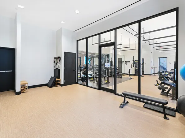 939 Woodycrest Avenue image 16 of 17