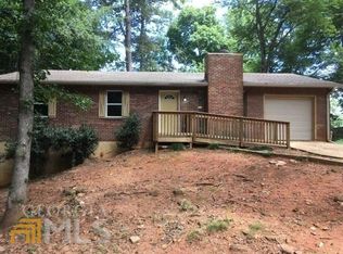145 Adrian Dr, Stockbridge, GA