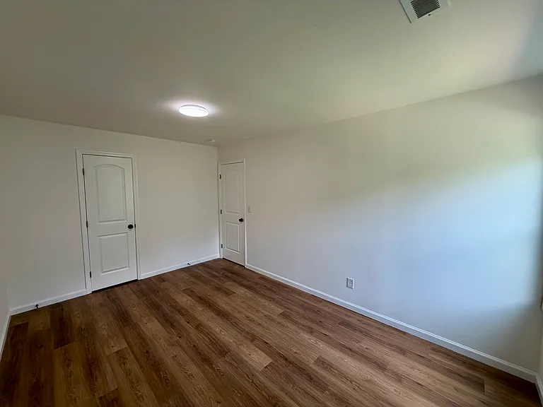 4412 Plymouth Rd #A — Photo 13