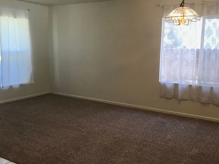 3008 Mallorca Ln — Photo 4